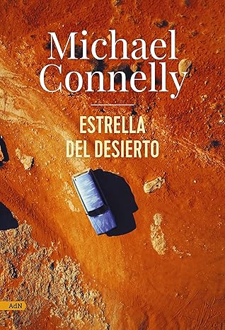 Book cover of "Estrella del Desierto" by Michael Connelly.